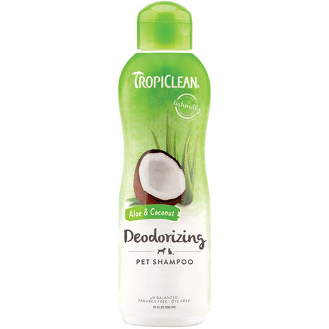 A Photo of The Tropiclean Deodorizing Aloe & Coconut Shampoo for Dogs & Cats 20oz Bottle