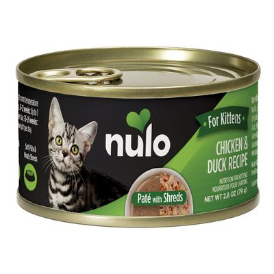 Nulo canned cat food for kittens with a chicken and duck recipe on a white background