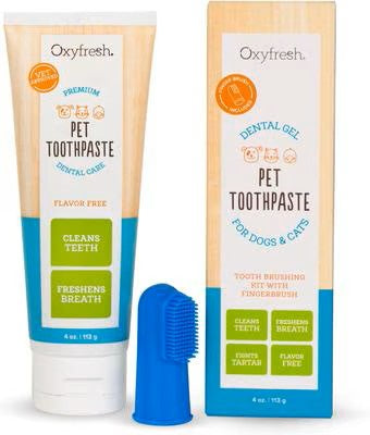 Oxyfresh Premium Vet Formulated Plaque & Tartar Dog & Cat Toothpaste with BPA-Free Silicone Brush - 4oz